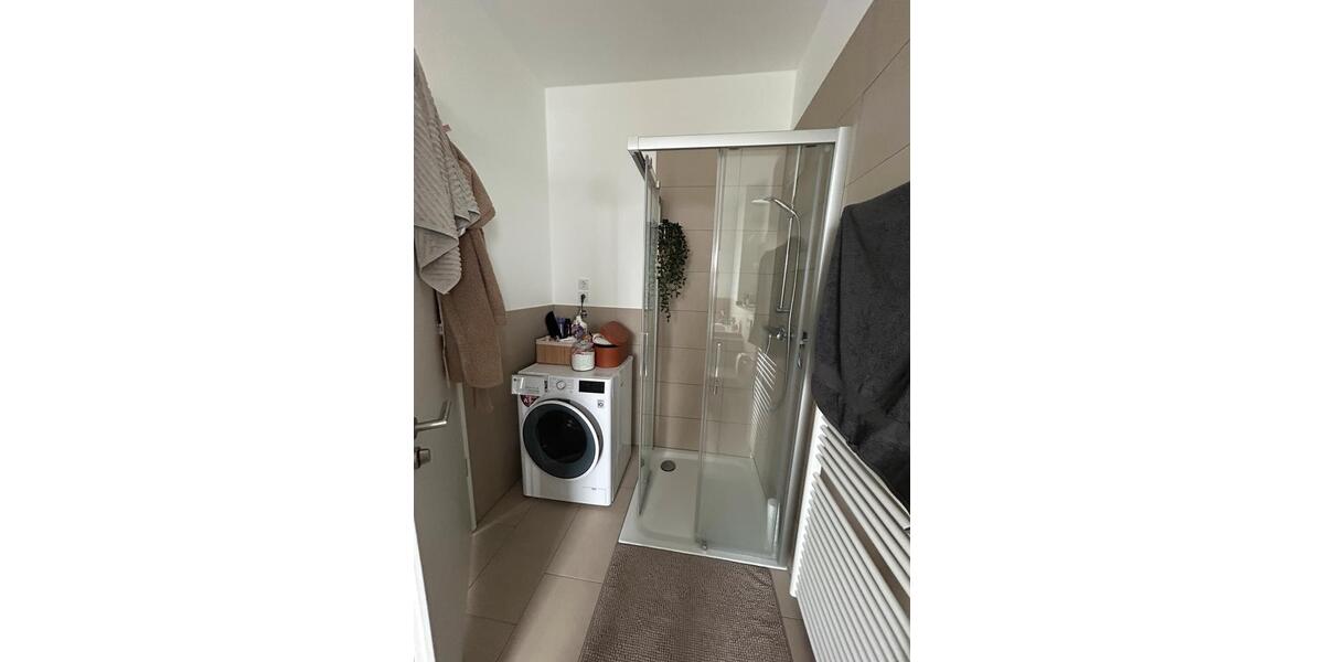 Einfamilienhaus Saarbrücken West - 3 Zimmer, 110 m&sup2;, 1.250&euro; | Angebot:23760420