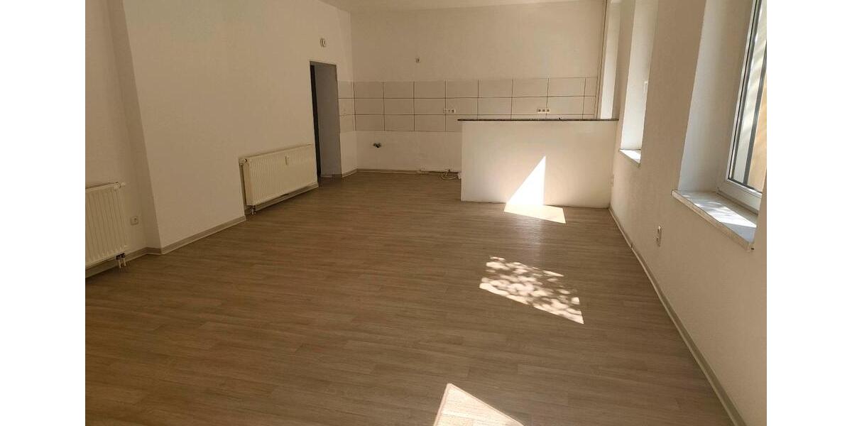 Erdgeschoßwohnung Köthen (Anhalt) - 5 Zimmer, 150 m&sup2;, 1.100&euro; | Angebot:26323290