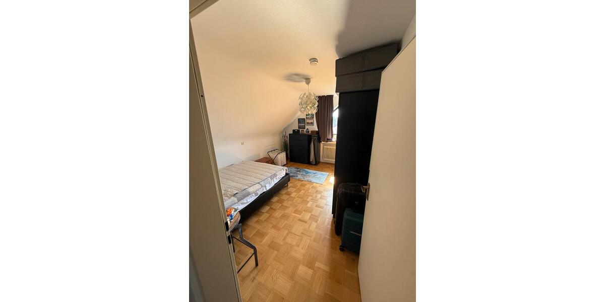 Etagenwohnung Aachen Eilendorf - 3 Zimmer, 85 m&sup2;, 1.300&euro; | Angebot:26303708