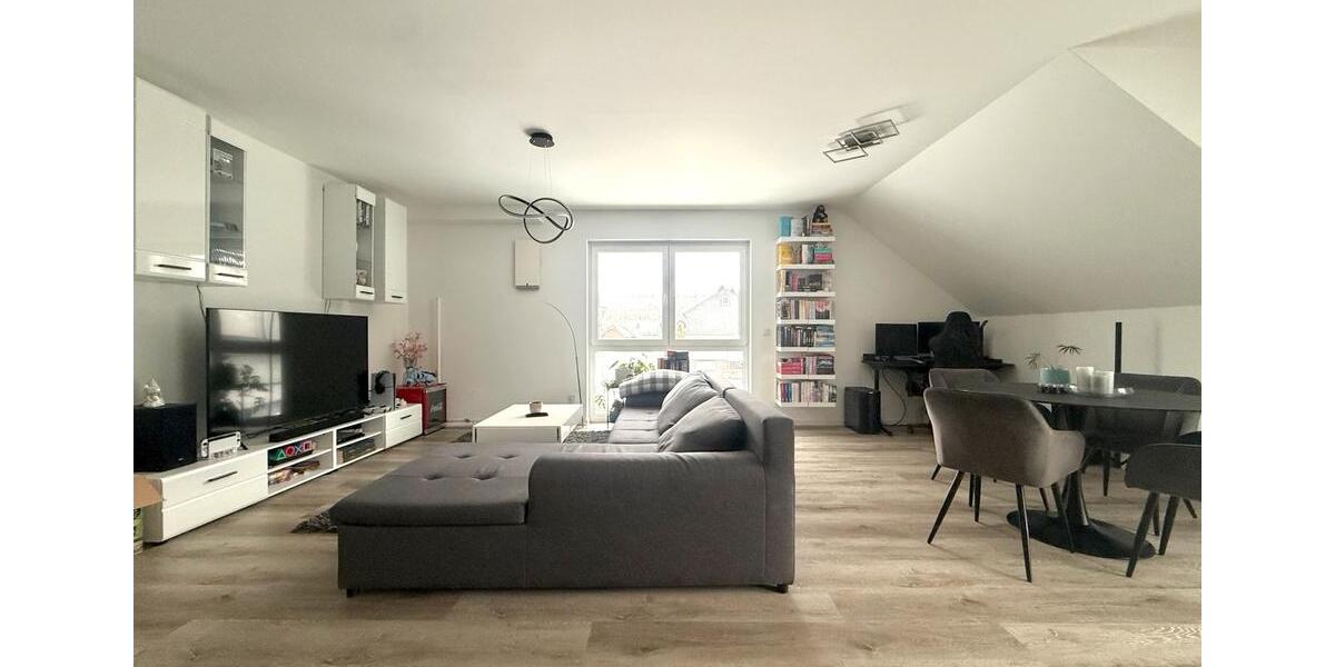 Dachgeschoßwohnung Wilnsdorf - 2 Zimmer, 85 m&sup2;, 925&euro; | Angebot:24981070