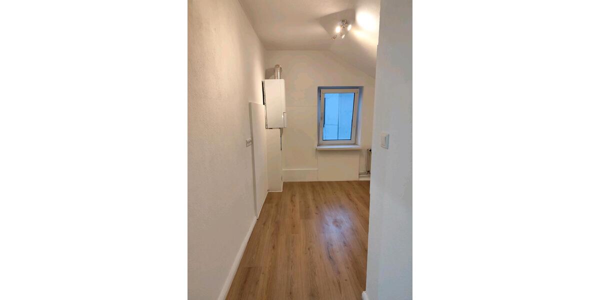 Dachgeschoßwohnung Iserlohn - 2 Zimmer, 49 m&sup2;, 520&euro; | Angebot:26453823