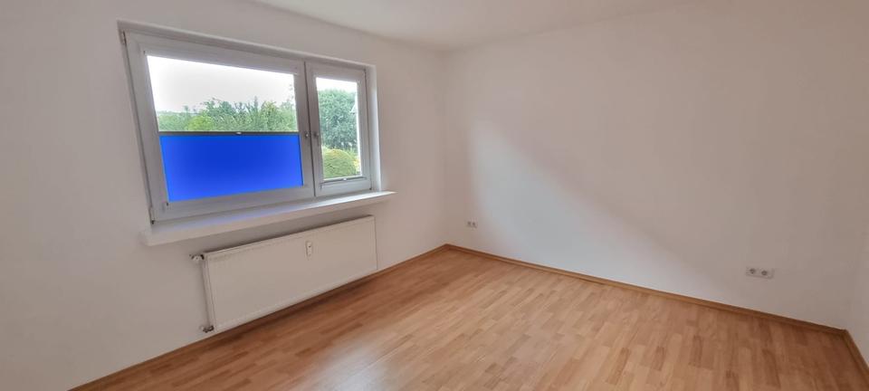 Wohnen auf Zeit Butjadingen - 4 Zimmer, 12 m&sup2;, 550&euro; | Angebot:25715234