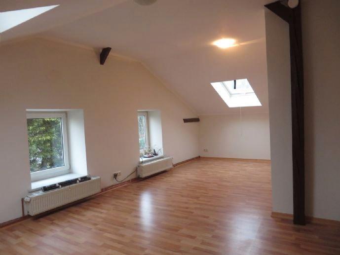 Dachgeschoßwohnung Hamdorf - 1 Zimmer, 35 m&sup2;, 390&euro; | Angebot:25919233