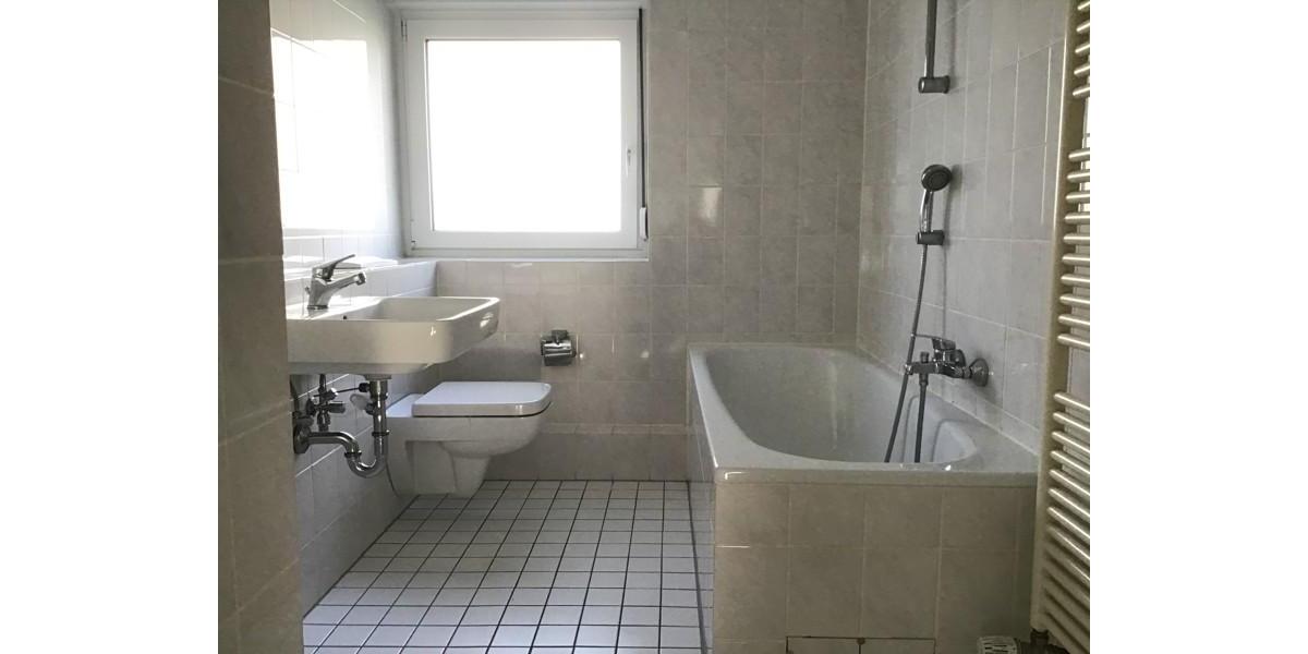 Schöne 3-Zimmer-Wohnung mit großem Balkon in ruhiger Lage 3 zimmer