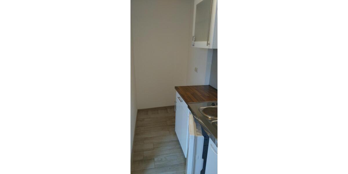 Etagenwohnung Plau am See - 2 Zimmer, 35 m&sup2;, 300&euro; | Angebot:26665589