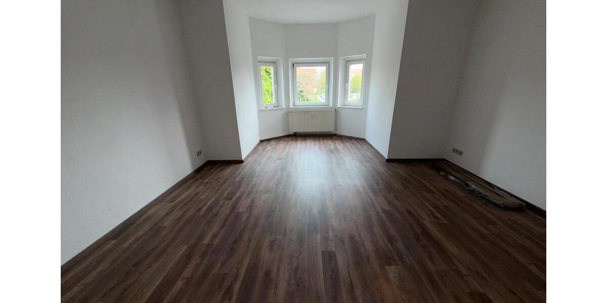 Dachgeschoßwohnung Mittweida - 2 Zimmer, 54 m&sup2;, 325&euro; | Angebot:25869669