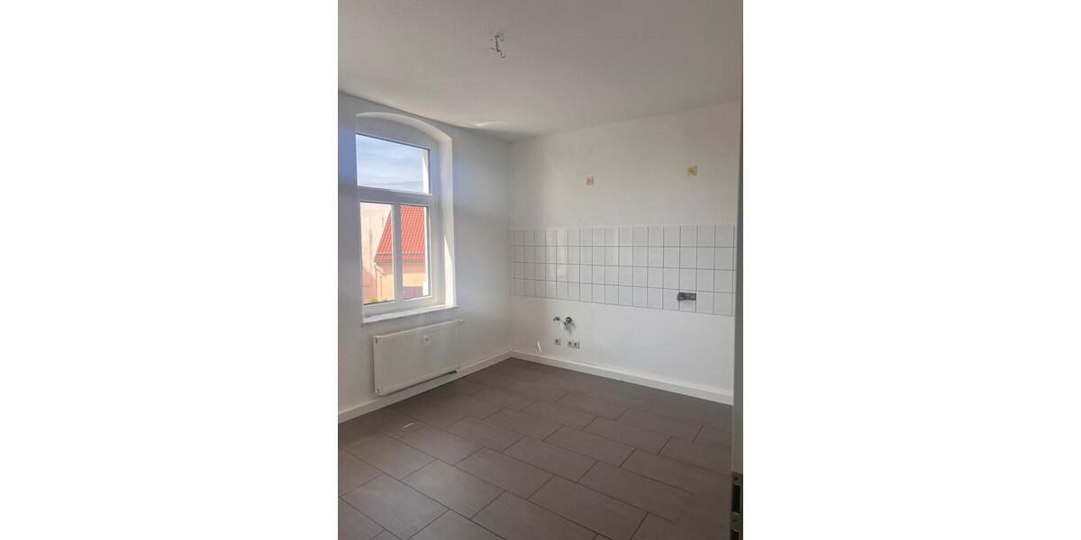 Etagenwohnung Hohenstein-Ernstthal Ernstthal - 3 Zimmer, 78 m&sup2;, 400&euro; | Angebot:26646087