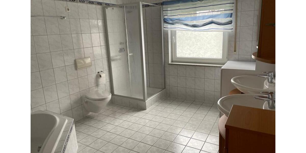 Helle 4 Zimmer Wohnung in Schmidgaden 4 zimmer