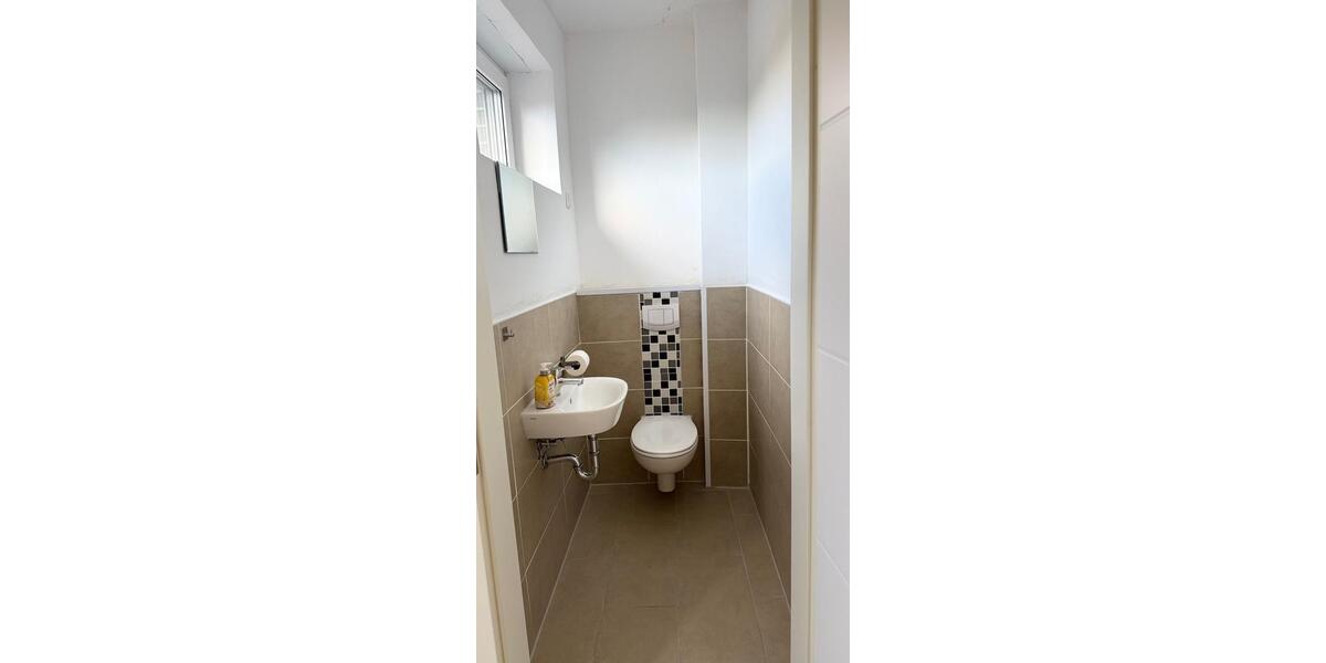 Doppelhaushälfte Zetel - 4 Zimmer, 100 m&sup2;, 1.150&euro; | Angebot:26375590