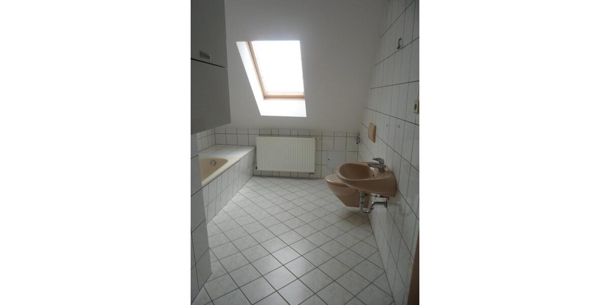 Dachgeschoßwohnung Eilenburg - 1 Zimmer, 45 m&sup2;, 348&euro; | Angebot:25993058