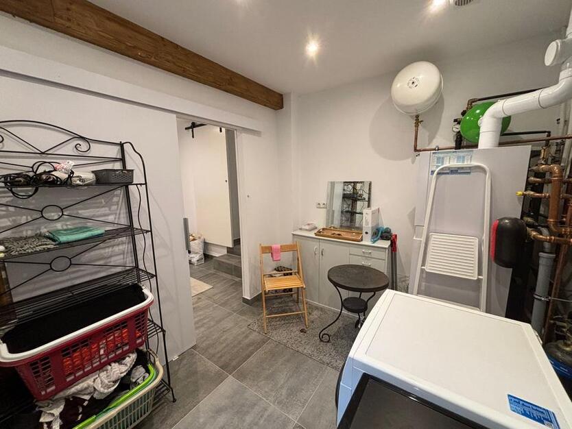 Modernisiertes Fachwerkhaus 125 qm 4 Zimmer in Nidderau zimmer