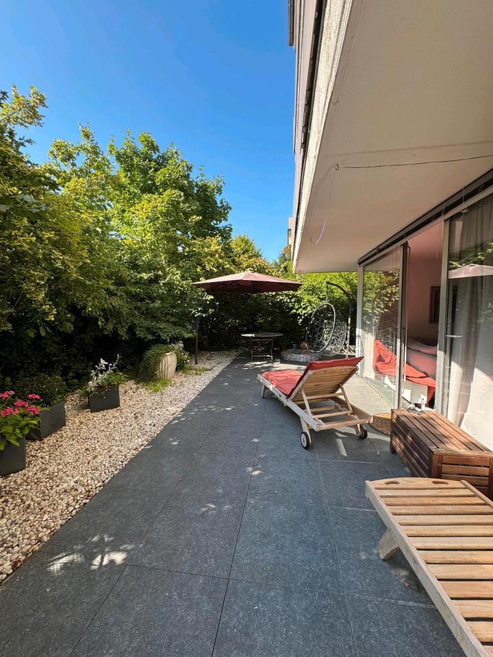 Moderne 2-Zimmer Wohnung mit Terassen Garten in zentraler Lage