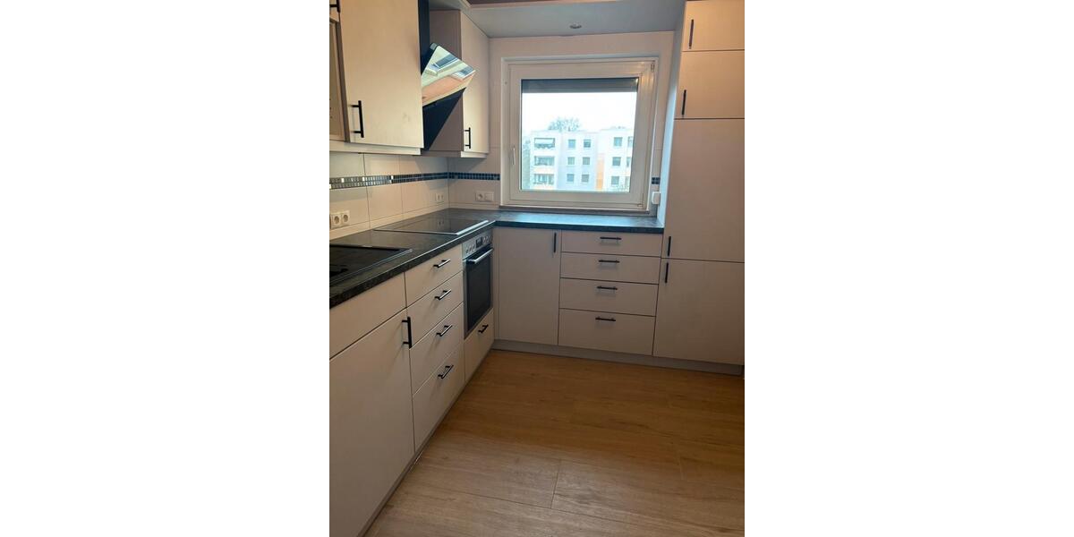 Dachgeschoßwohnung Bremen Neustadt - 2 Zimmer, 60 m&sup2;, 687&euro; | Angebot:26632490