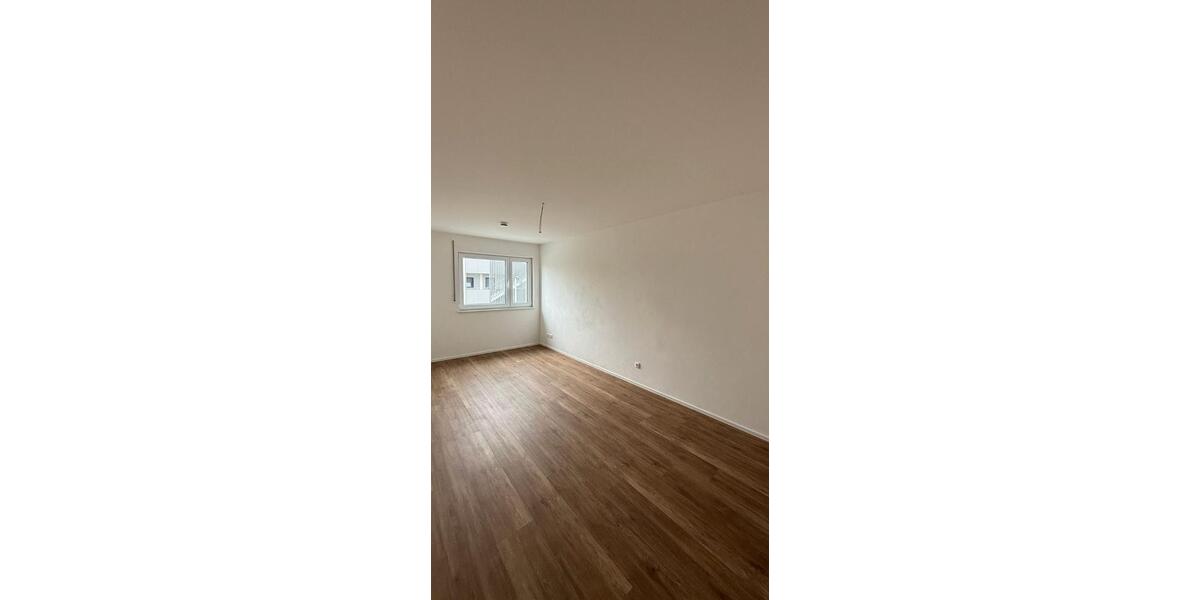 Etagenwohnung Amberg - 4 Zimmer, 112 m&sup2;, 1.341&euro; | Angebot:26351389