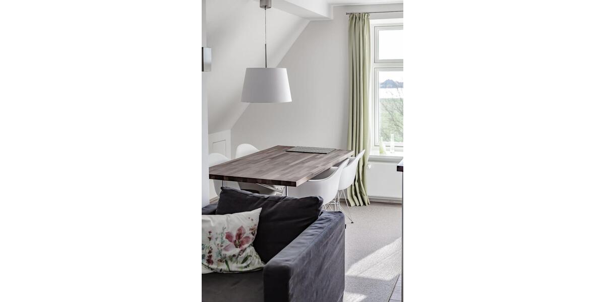 Dachgeschoßwohnung Garding - 3 Zimmer, 1.200&euro; | Angebot:22589022