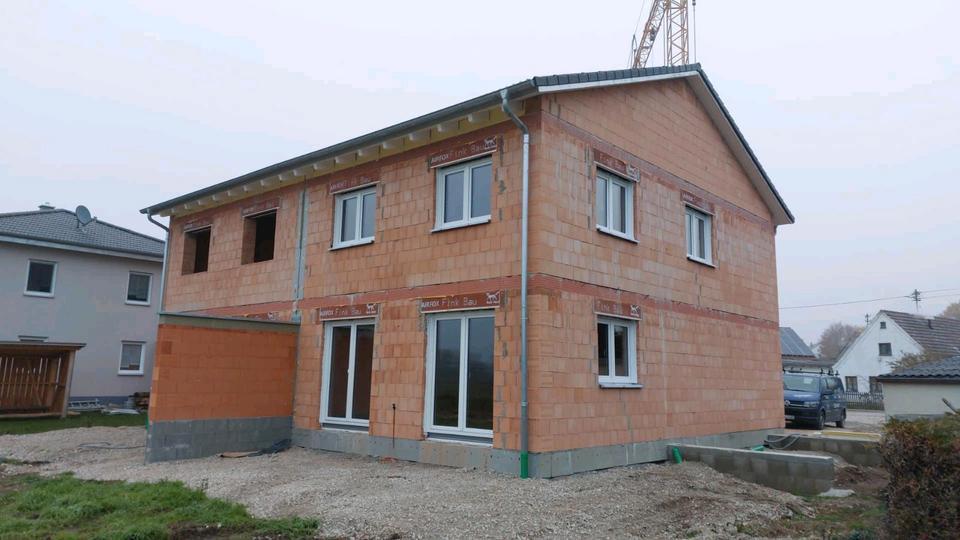 Doppelhaushälfte Meitingen - 4.5 Zimmer, 124 m&sup2;, 1.700&euro; | Angebot:24443346