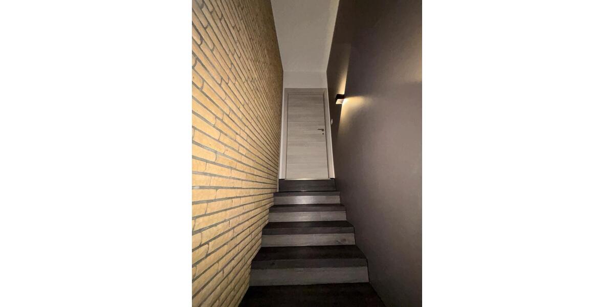 Dachgeschoßwohnung Vlotho - 3 Zimmer, 110 m&sup2;, 900&euro; | Angebot:25633246