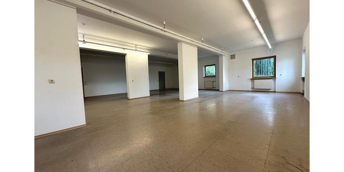 Gewerbeobjekt Böbrach - 1.750&euro; | Angebot:23197613