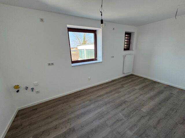 Etagenwohnung Gunzenhausen - 4 Zimmer, 94 m&sup2;, 980&euro; | Angebot:25896595