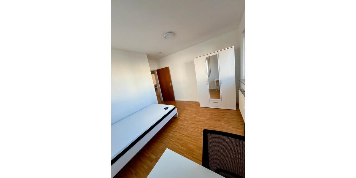 Wohnen auf Zeit Fellbach - 3 Zimmer, 72 m&sup2;, 450&euro; | Angebot:25088460