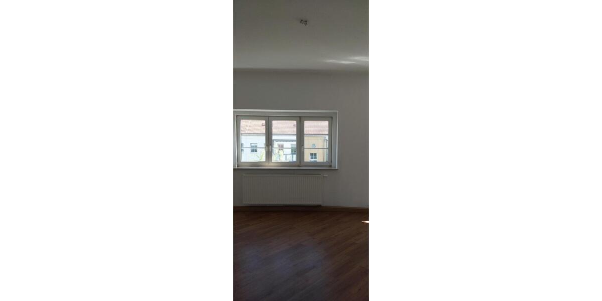 Etagenwohnung Olbersdorf - 2 Zimmer, 71 m&sup2;, 460&euro; | Angebot:26491679