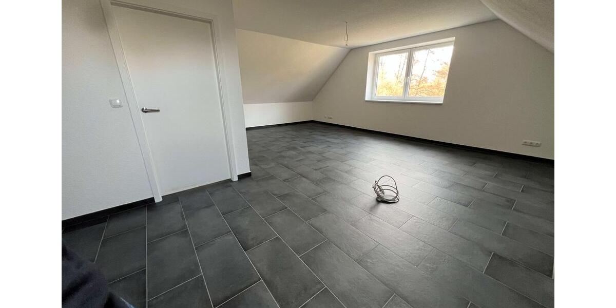 Dachgeschoßwohnung Burgdorf - 2 Zimmer, 43 m&sup2;, 650&euro; | Angebot:26507159