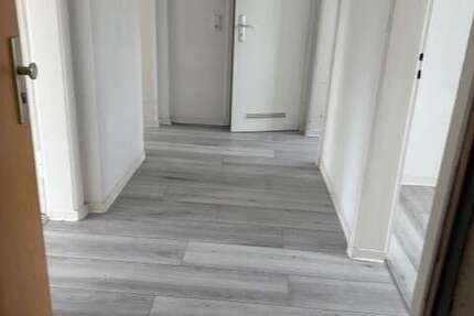 Wohnung Gräfenhainichen Zschornewitz - 3 Zimmer, 63 m&sup2;, 400&euro; | Angebot:24954156