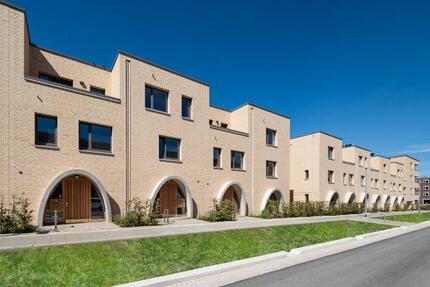 Wohnung Hannover Döhren-Wülfel - 5 Zimmer, 133 m&sup2;, 1.858&euro; | Angebot:24516866