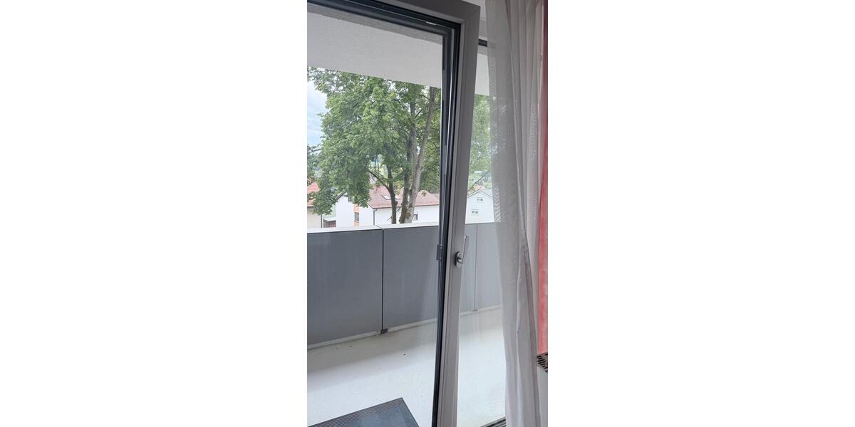 Etagenwohnung Oberviechtach - 3 Zimmer, 64 m&sup2;, 790&euro; | Angebot:26662937