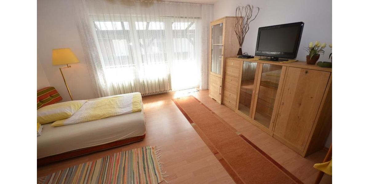 Etagenwohnung Wunsiedel - 1.5 Zimmer, 35 m&sup2;, 460&euro; | Angebot:26003210