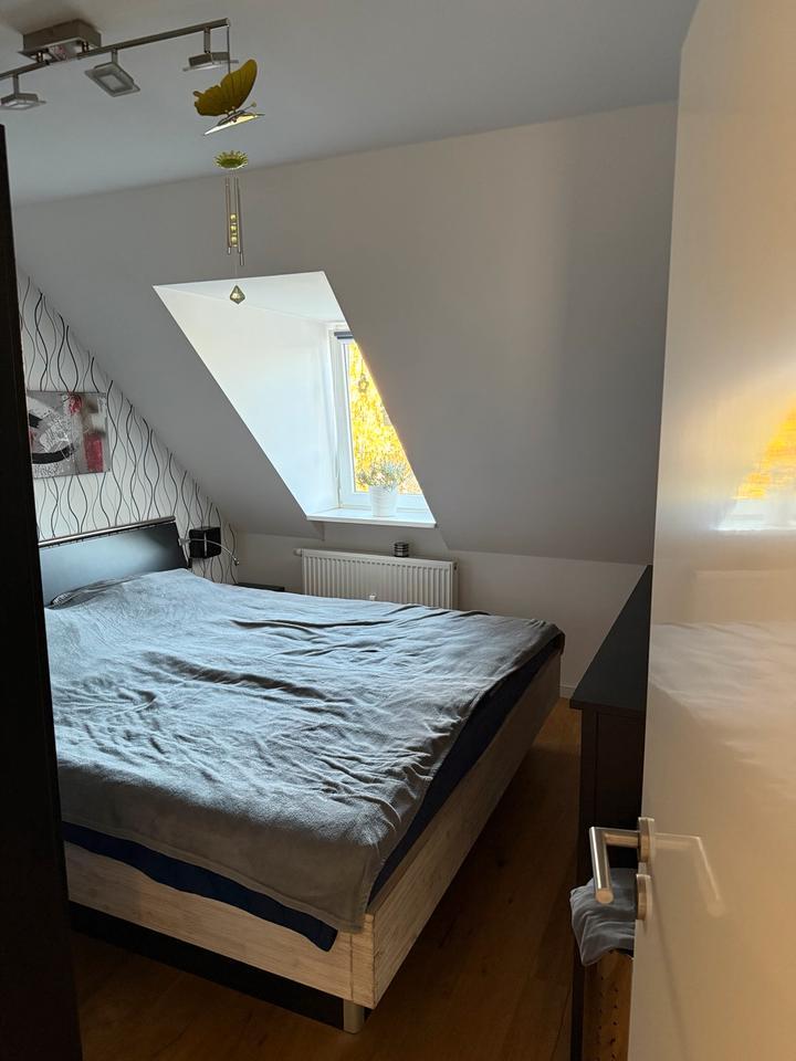 Renovierte Maisonetten Wohnung 102 Quadratmeter mit Balkon zimmer