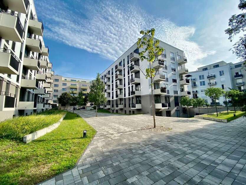 Wohnung zum Mieten in Berlin 658,65 € 30.35 m²