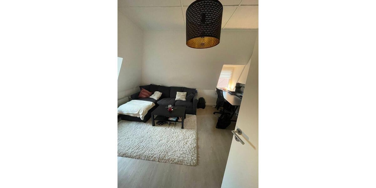 Dachgeschoßwohnung Roßleben-Wiehe Wiehe - 5 Zimmer, 93 m&sup2;, 650&euro; | Angebot:26523177
