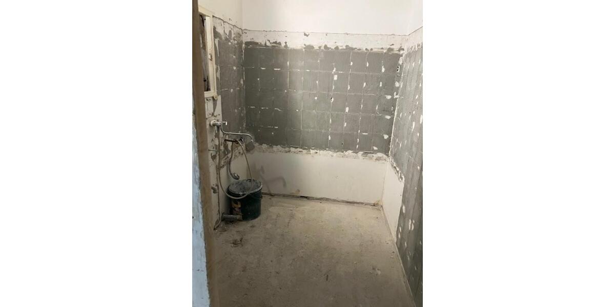 Wir sanieren für Sie! 3 zimmer