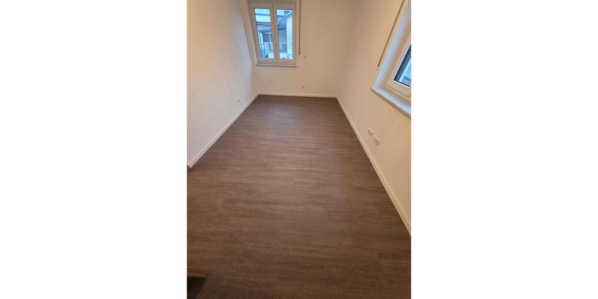 Doppelhaushälfte Simbach - 5 Zimmer, 157 m&sup2;, 1.350&euro; | Angebot:26634668