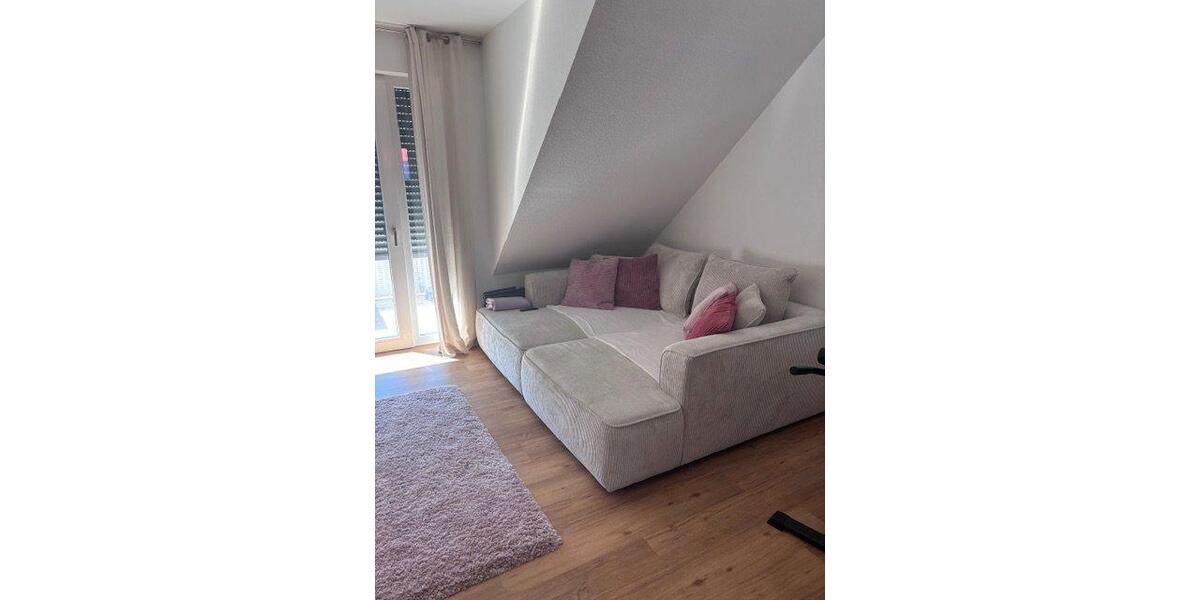 Dachgeschoßwohnung Dortmund Eving - 1 Zimmer, 61 m&sup2;, 644&euro; | Angebot:26704984