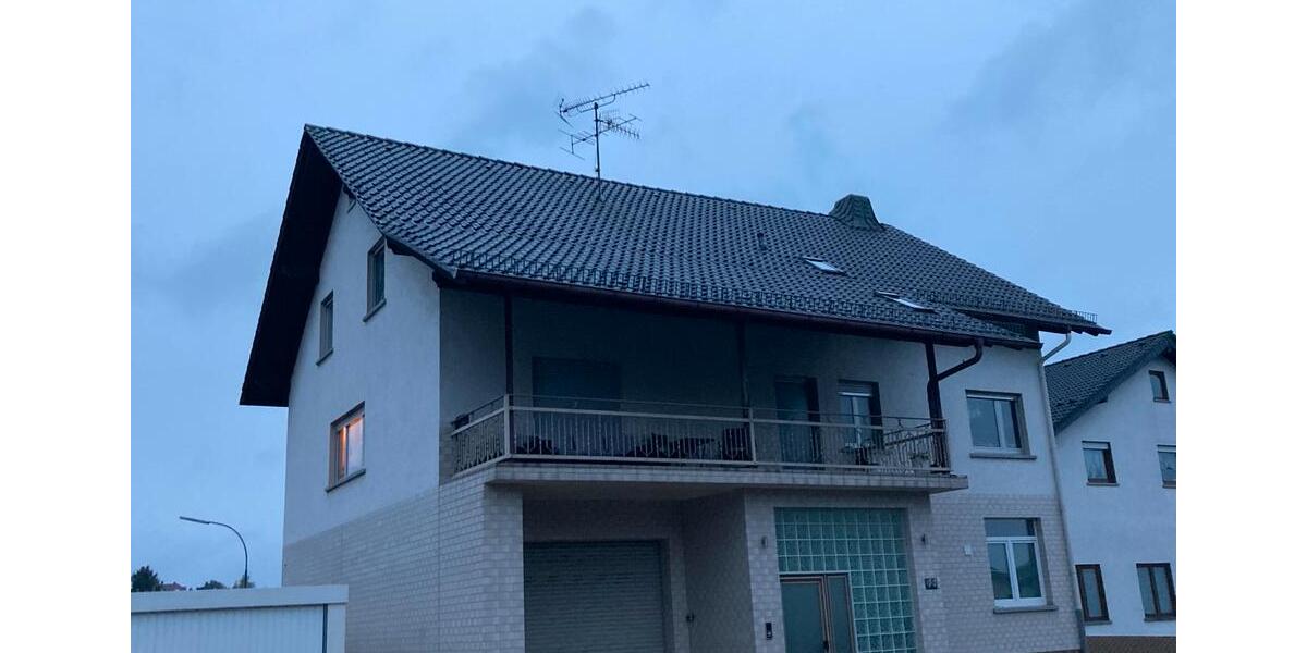 Etagenwohnung Gründau - 4 Zimmer, 1.000&euro; | Angebot:22916507