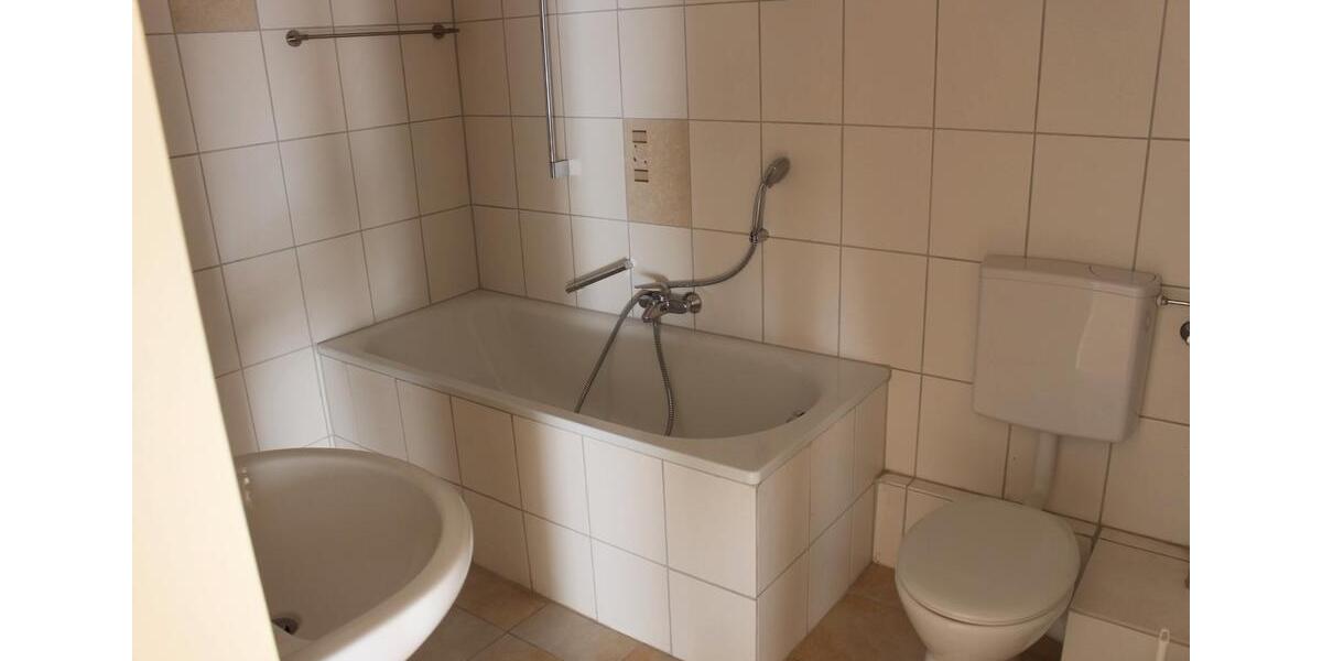 Etagenwohnung Altena - 3 Zimmer, 75 m&sup2;, 450&euro; | Angebot:26211250