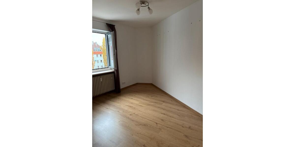 Wohnen auf Zeit Rosenheim Innenstadt - 1 Zimmer, 74 m&sup2;, 450&euro; | Angebot:26042752