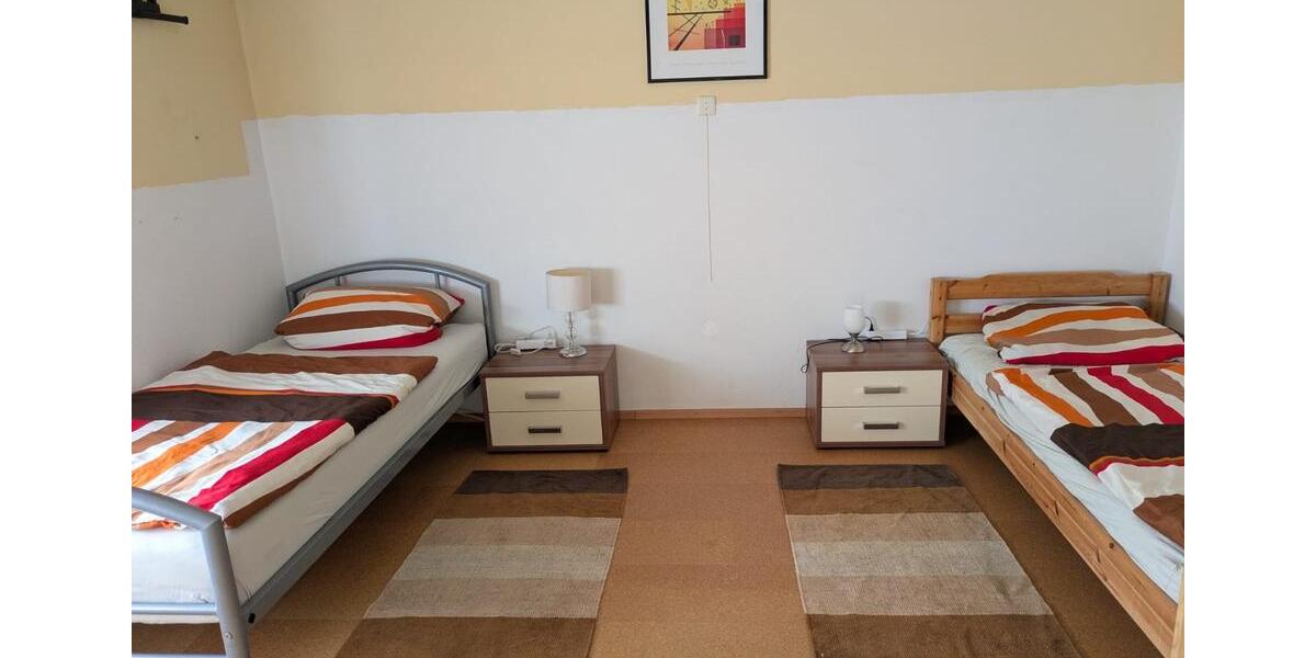 Wohnen auf Zeit Pfreimd - 2 Zimmer, 68 m&sup2;, 25&euro; | Angebot:23503732