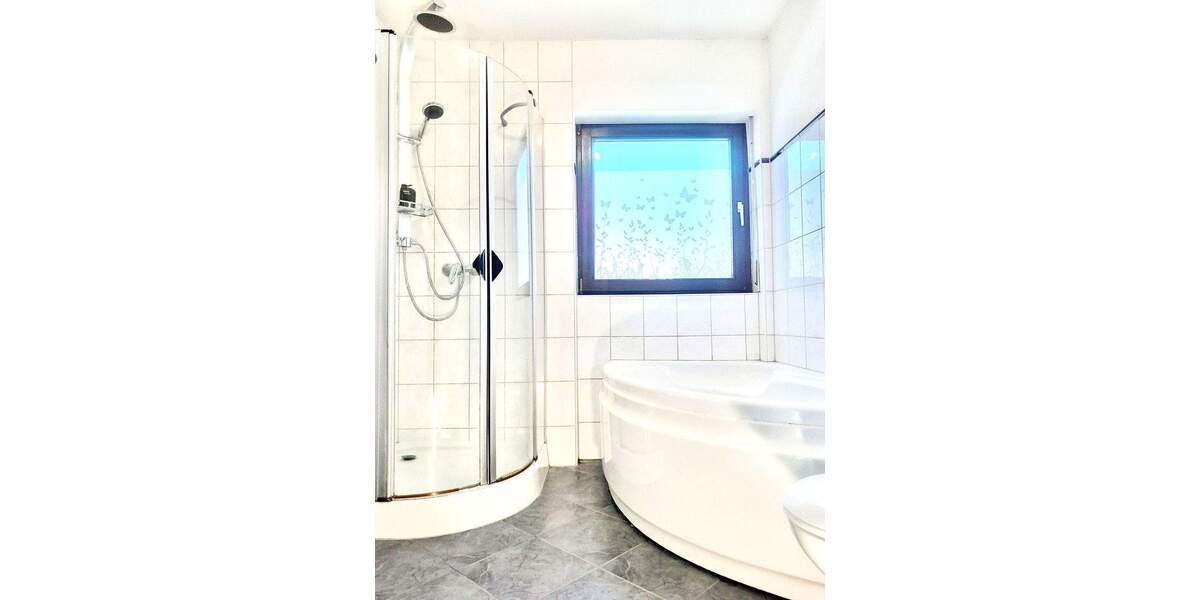 Etagenwohnung Oberkirch Tiergarten - 2 Zimmer, 48 m&sup2;, 410&euro; | Angebot:25531217