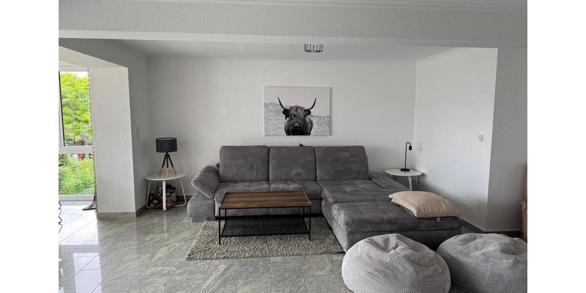 Erdgeschoßwohnung Hünfelden - 2 Zimmer, 152 m&sup2;, 1.350&euro; | Angebot:26610163