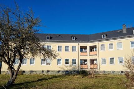 Wohnung Schleiz - 2 Zimmer, 51 m&sup2;, 380&euro; | Angebot:26262224