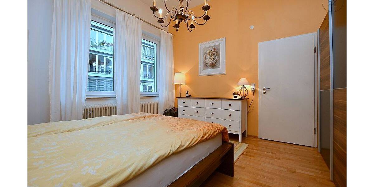 Etagenwohnung Stuttgart Mitte - 2 Zimmer, 60 m&sup2;, 1.590&euro; | Angebot:26502465