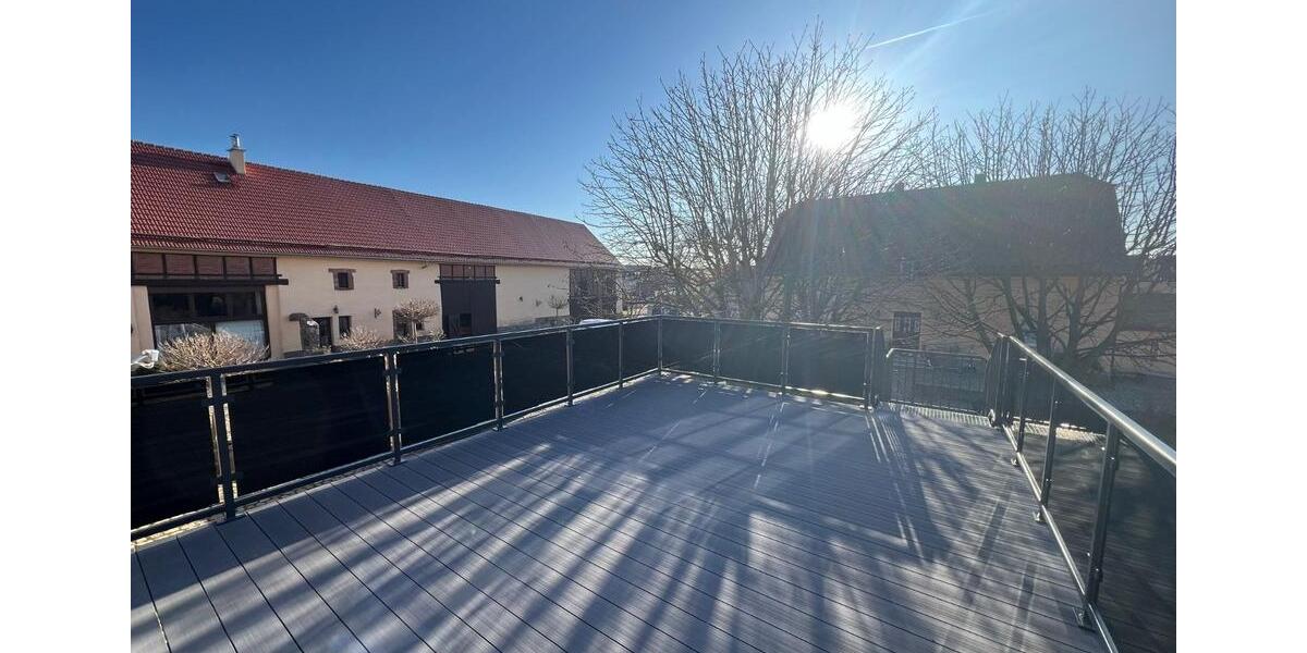 Dachgeschoßwohnung Schkeuditz - 3 Zimmer, 124 m&sup2;, 1.302&euro; | Angebot:25414642