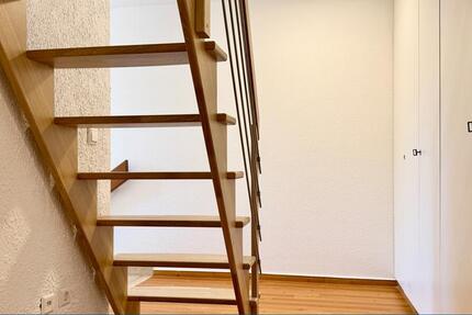 Mitten im Geschehen: renovierte 5-Zimmer-Dachgeschosswohnung in der Fußgängerzone! 5 zimmer