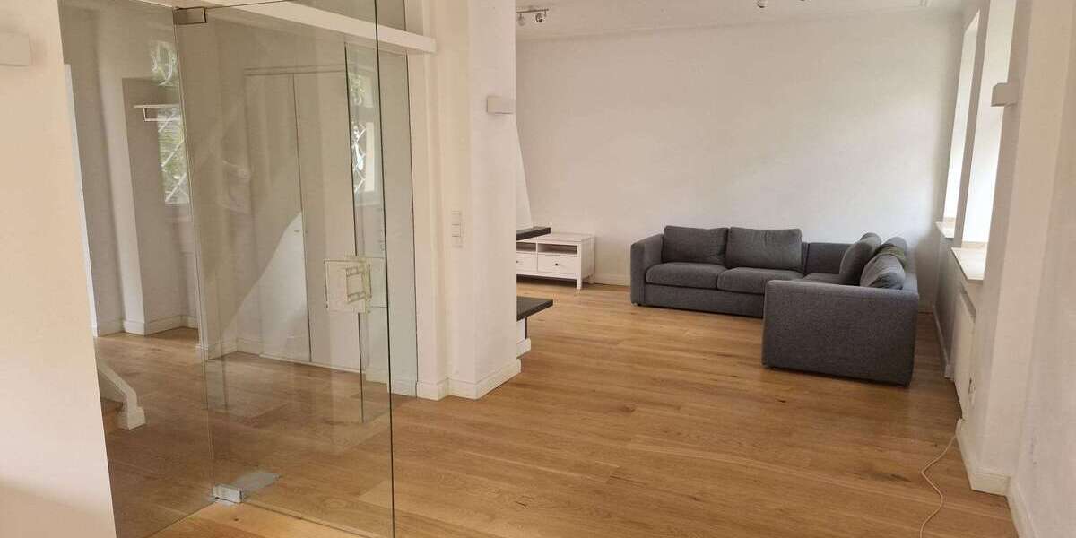 Haus zum Mieten in Aachen 3.200 € 230 m² 5 zimmer