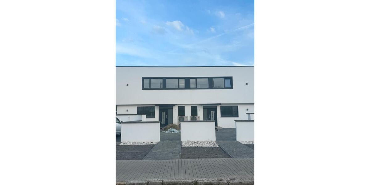 Doppelhaushälfte Halle (Saale) Damaschkestraße - 5 Zimmer, 200 m&sup2;, 2.000&euro; | Angebot:26577877