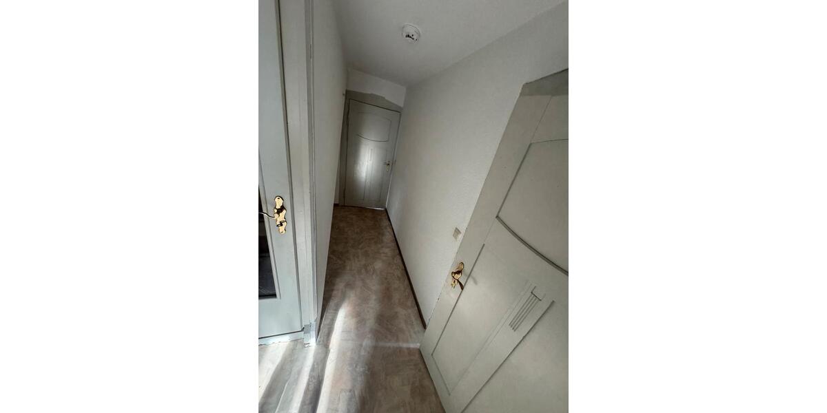 Dachgeschoßwohnung Frankenblick - 3 Zimmer, 78 m&sup2;, 670&euro; | Angebot:25285645