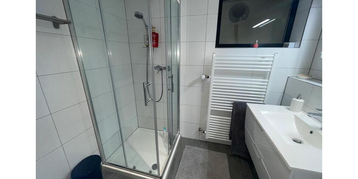 Wohnen auf Zeit Odenthal - 2 Zimmer, 56 m&sup2;, 250&euro; | Angebot:26154112